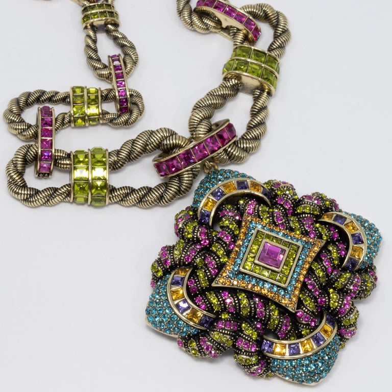 Heidi Daus Embellished Large Pendant Pave Crystal Rope Motif Link Necklace