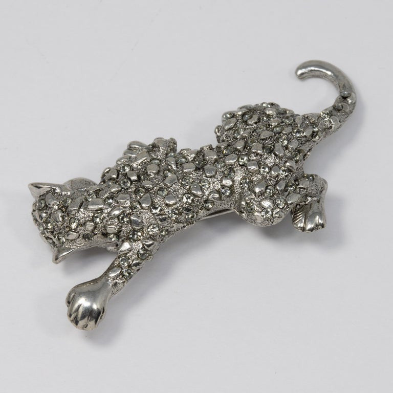 Oscar de la Renta Leopard Brooch Pin, Silvertone