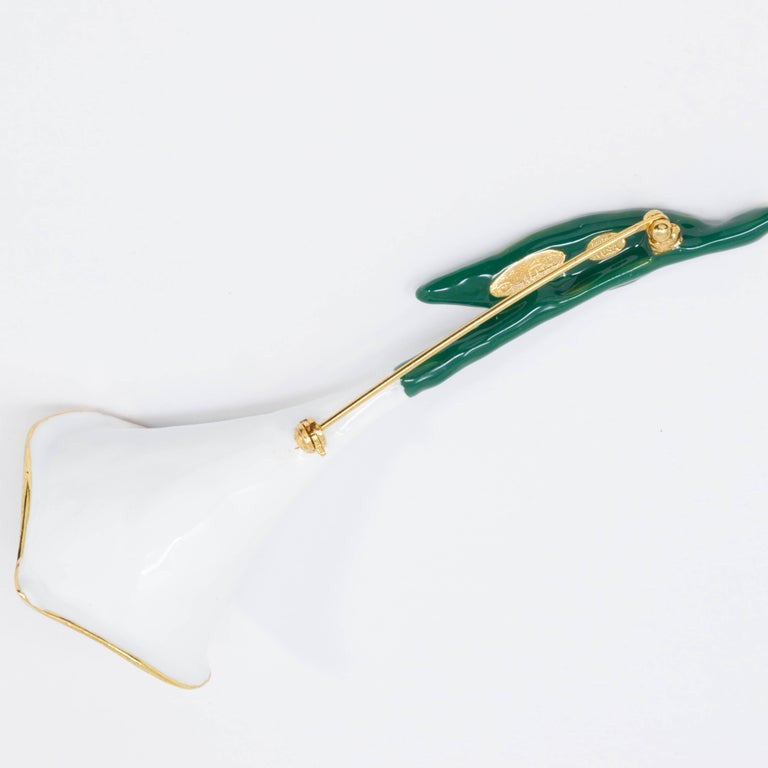 Oscar de la Renta Calla Lily in Green and White Enamel, Gold Plated Pin Brooch