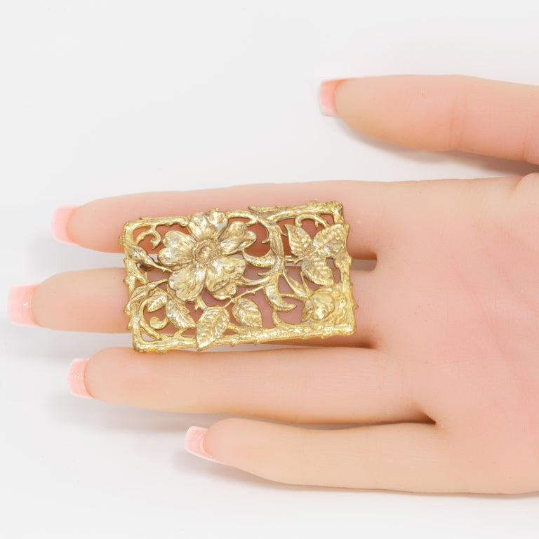 Miriam Haskell Gold Open Filigree Flower Pin Brooch, Mid 1900s