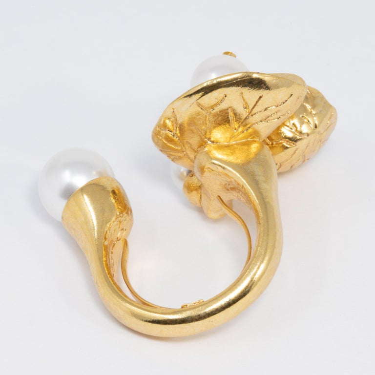 Oscar de la Renta Gold Dangling Pearl Cocktail Ring, Open Band Style, Contemporary
