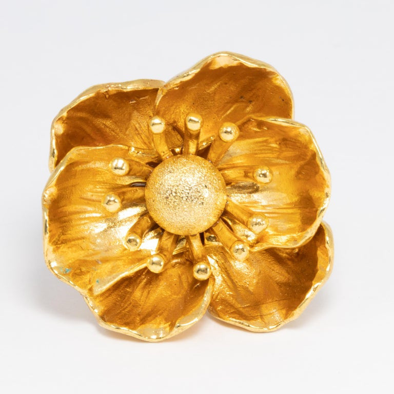 Oscar de la Renta Gold Poppy Flower Cocktail Statement Ring, Modern