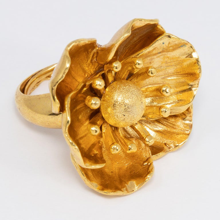 Oscar de la Renta Gold Poppy Flower Cocktail Statement Ring, Modern