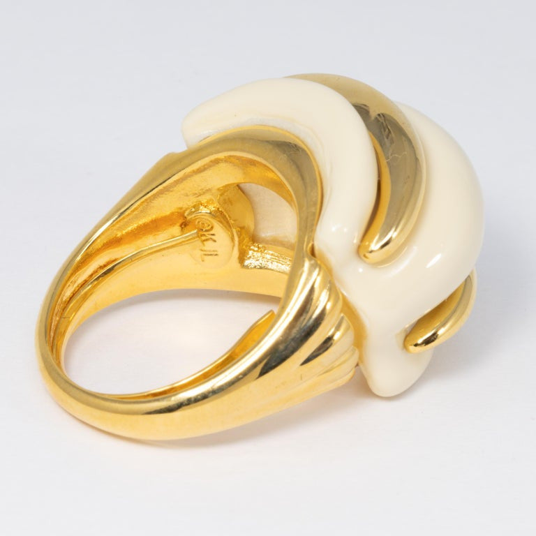 Kenneth Jay Lane Gold Double Ribbed Pearl Domed Cocktail Statement Ring