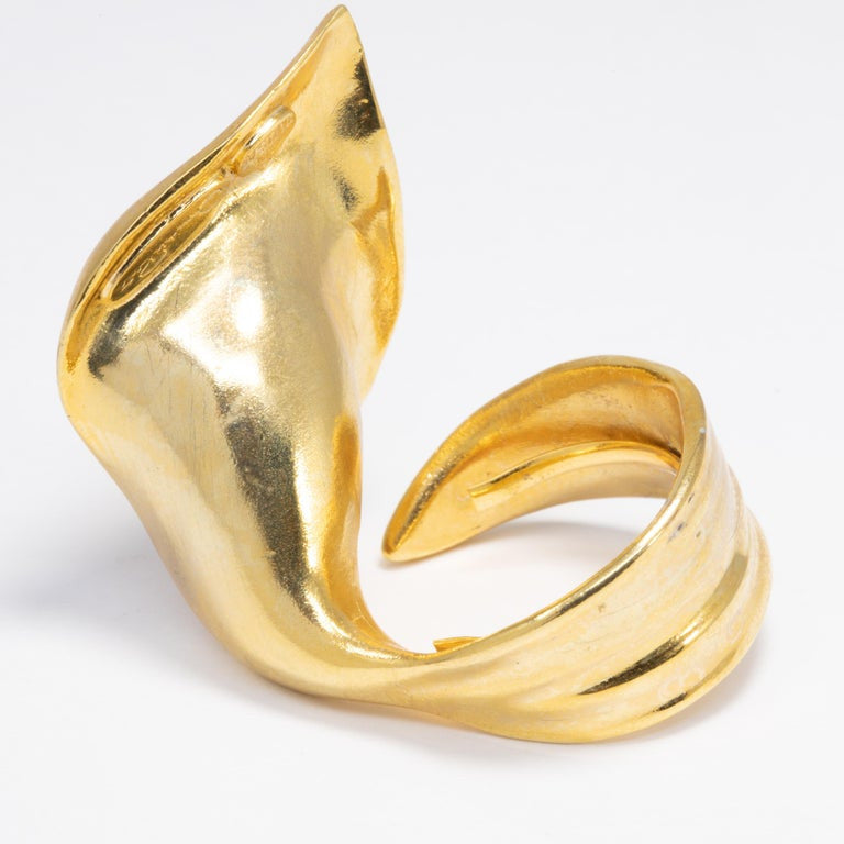 Oscar de la Renta Calla Lily Cocktail Statement Ring, Polished Gold