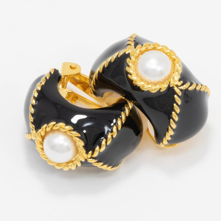 KJL Kenneth Jay Lane Gold Faux Pearl Domed Clip On Earrings, Black Enamel