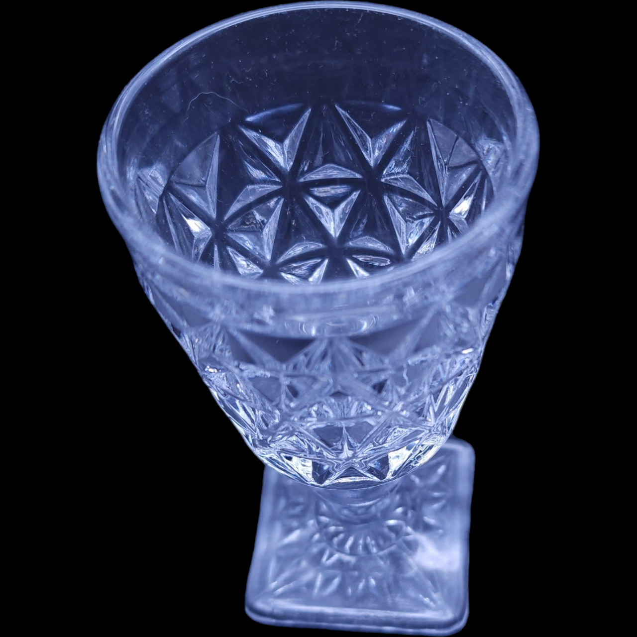 Imperial Glass Ohio Mt. Vernon Clear Crisscross Diamonds Wine Glass