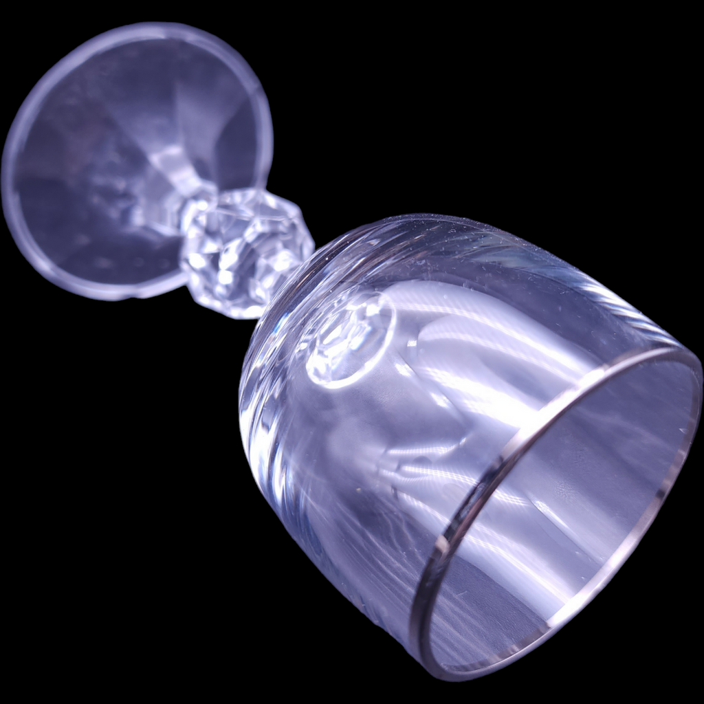 Import Assoc Claudia Platinum Trim Cordial Glass