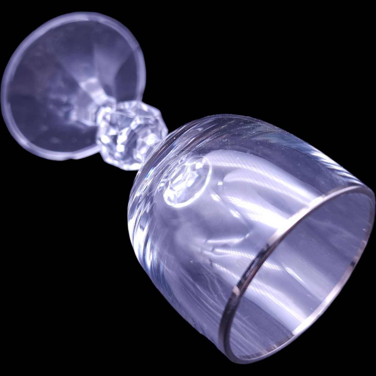 Import Assoc Claudia Platinum Trim Cordial Glass
