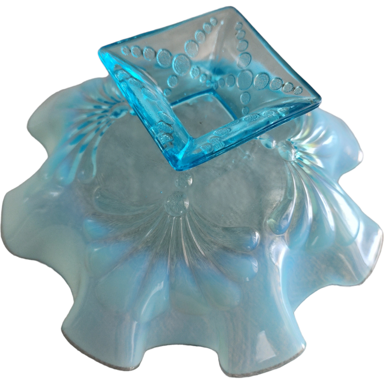Jefferson Glass Beaded Fans Blue Footed Round Opalescent Crimped Bowl