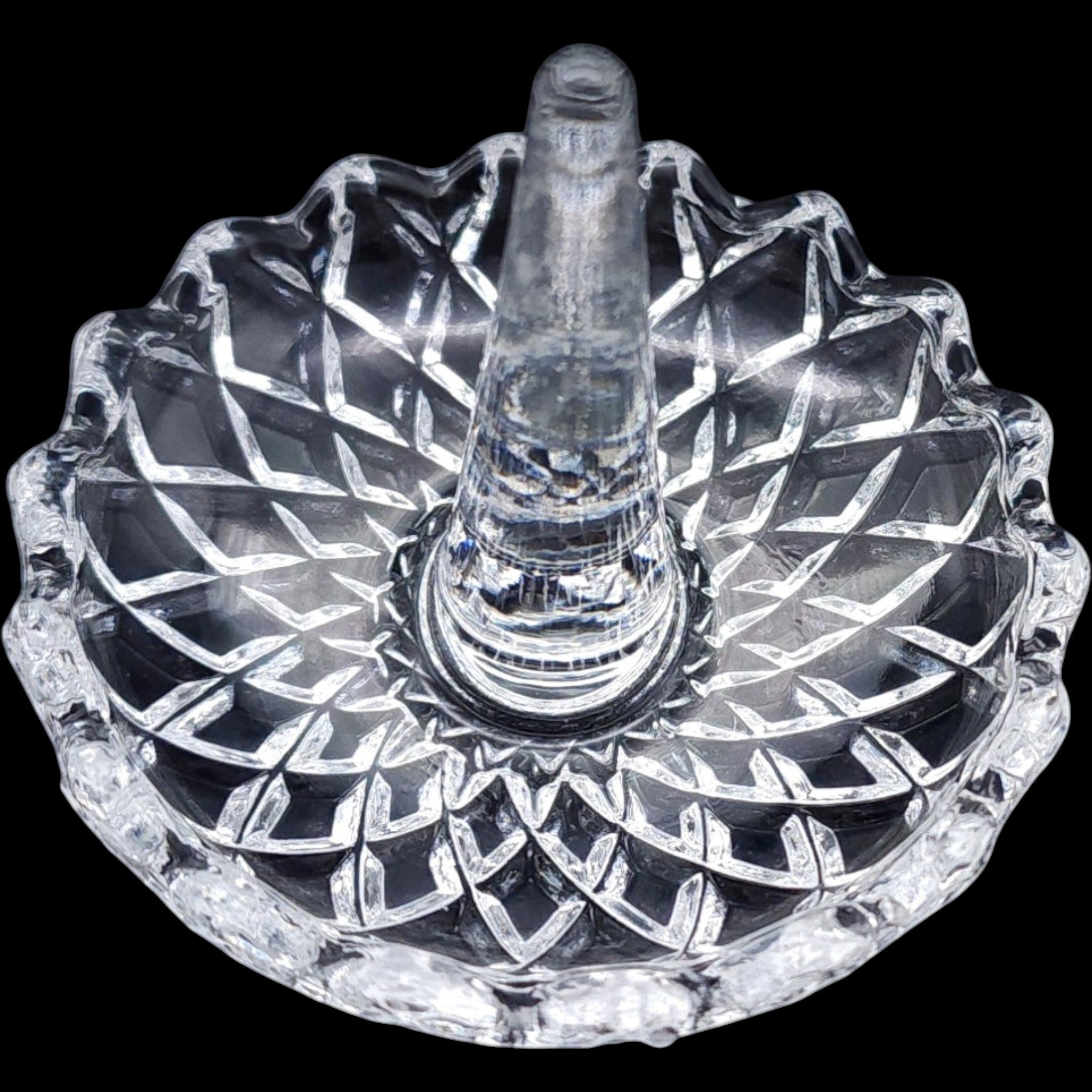 Jenna Clifford Cut Crystal Ring Holder Dish