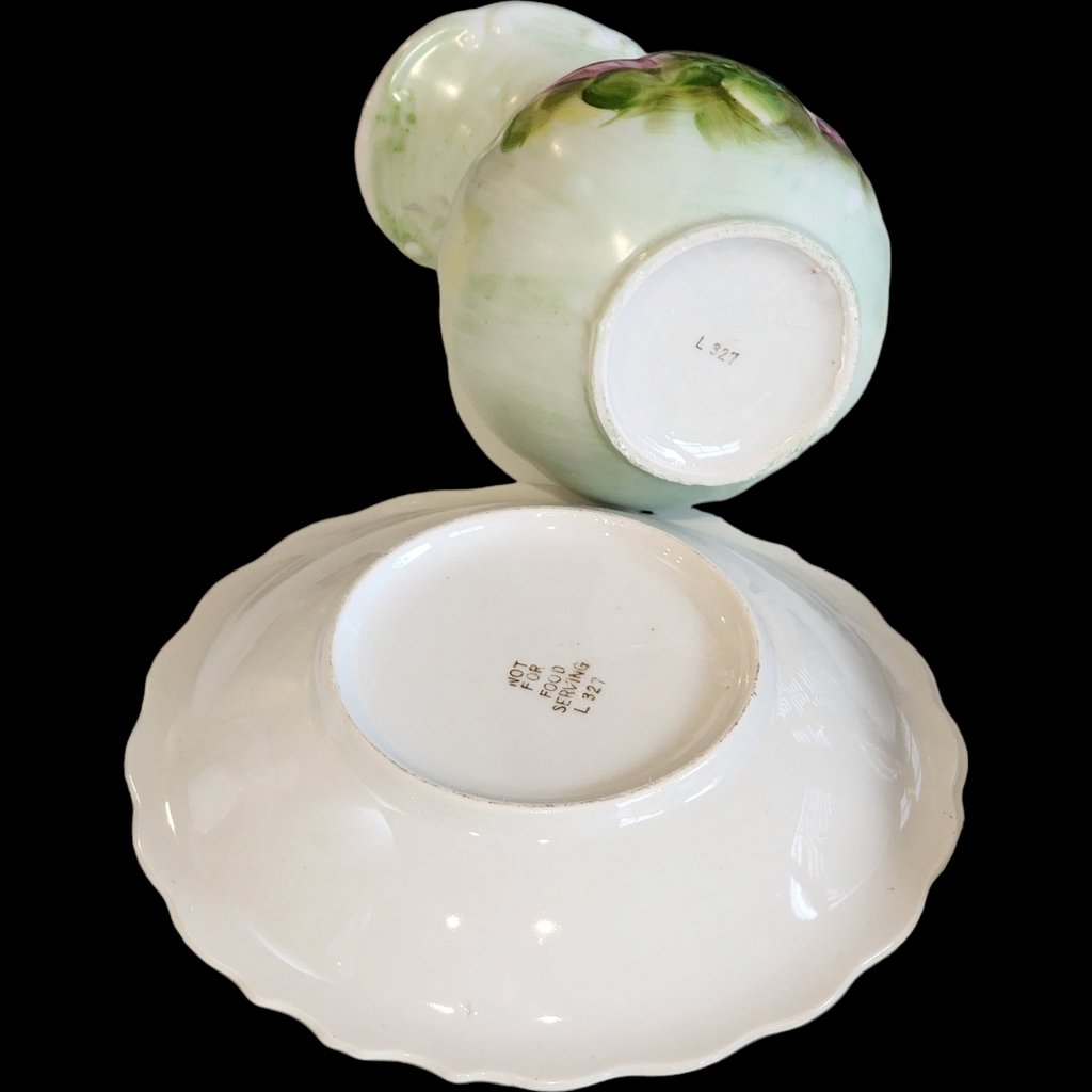 Lefton Heritage Green Pink Roses Green Background Gold Trim 20 Oz Pitcher and Bowl Set