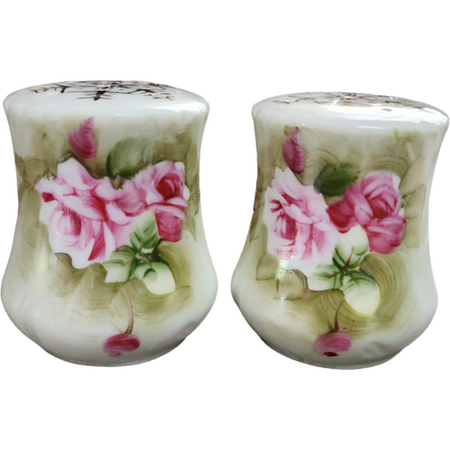 Lefton Heritage Green Salt And Pepper Shakers