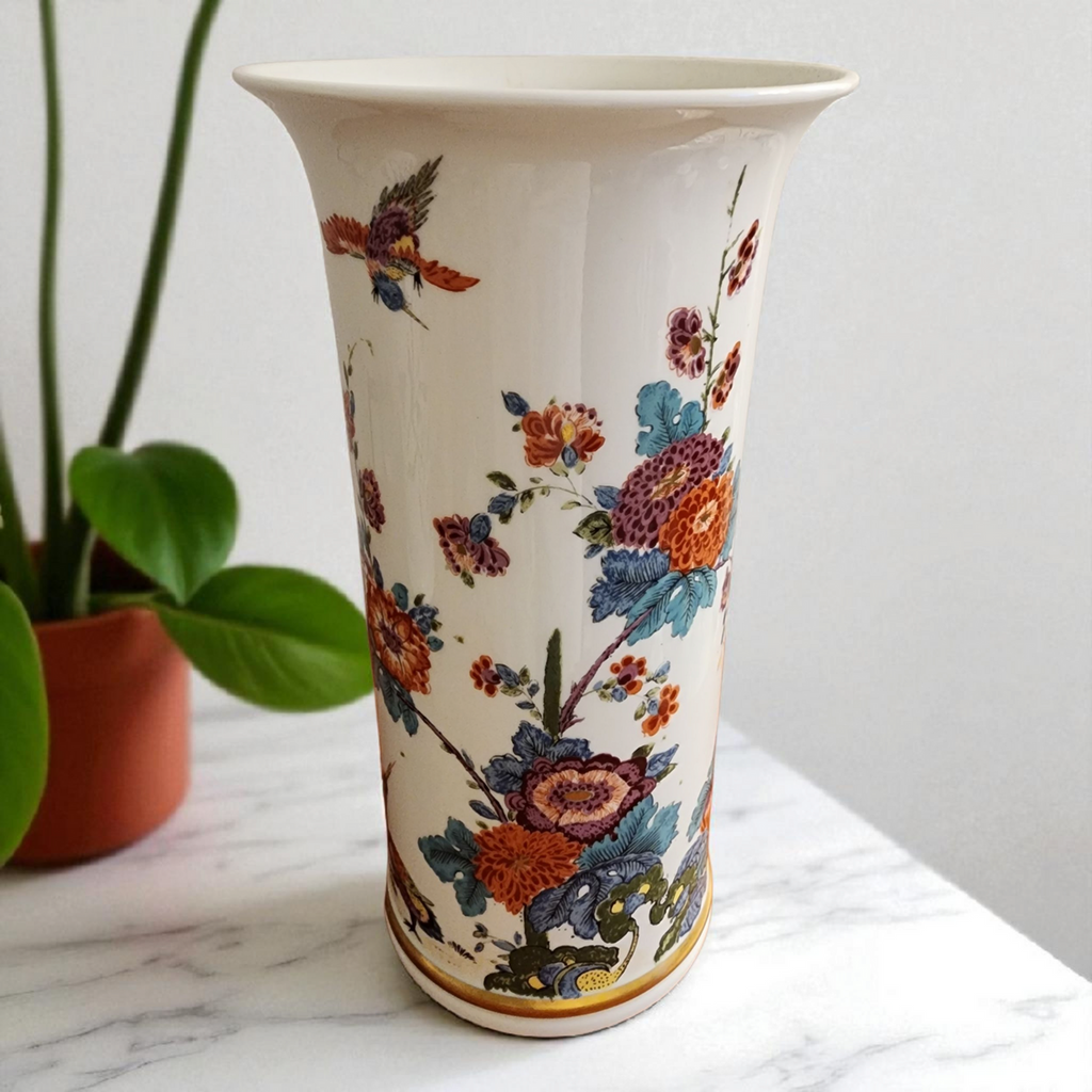 Lenox Saxony Vase Smithsonian Meissen Reproduction 24K Gold Trim 1979 Made in USA