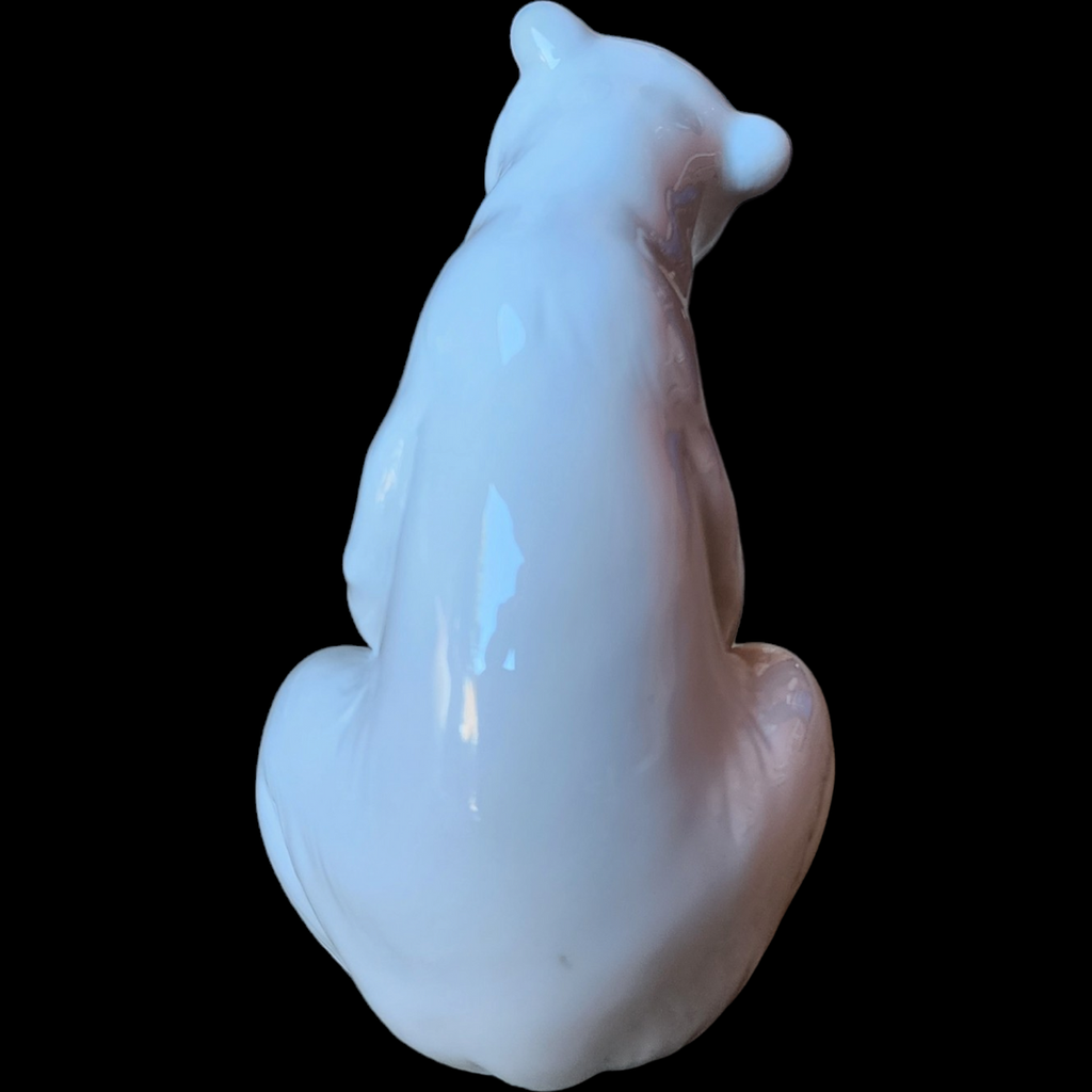 Lladro Animals-Wild Resting Polar Bear Figurine Collectible Boxed