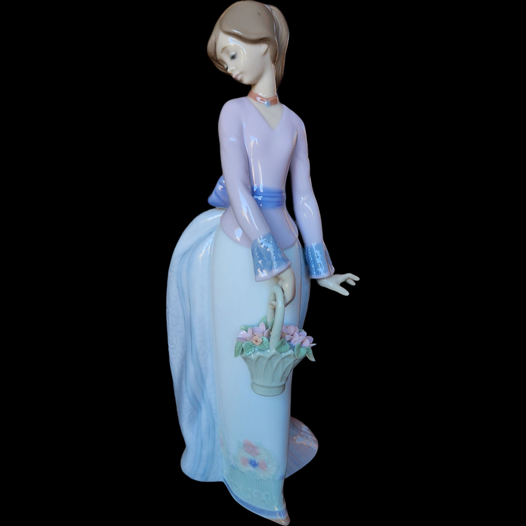 Lladro Collector Society Figurines Basket Of Love Figurine Collectible Boxed