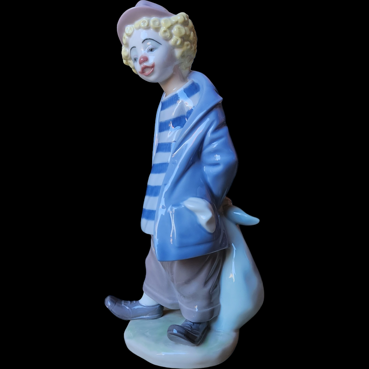 Lladro Collector Society Figurines Little Traveller Figurine Collectible Boxed
