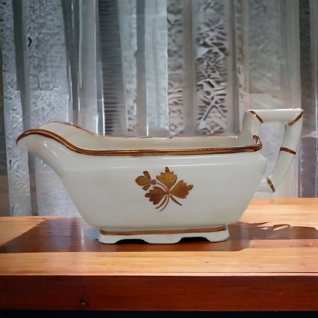 Meakin, Alfred Copper Tea Leaf Center Ironstone Gravy Boat