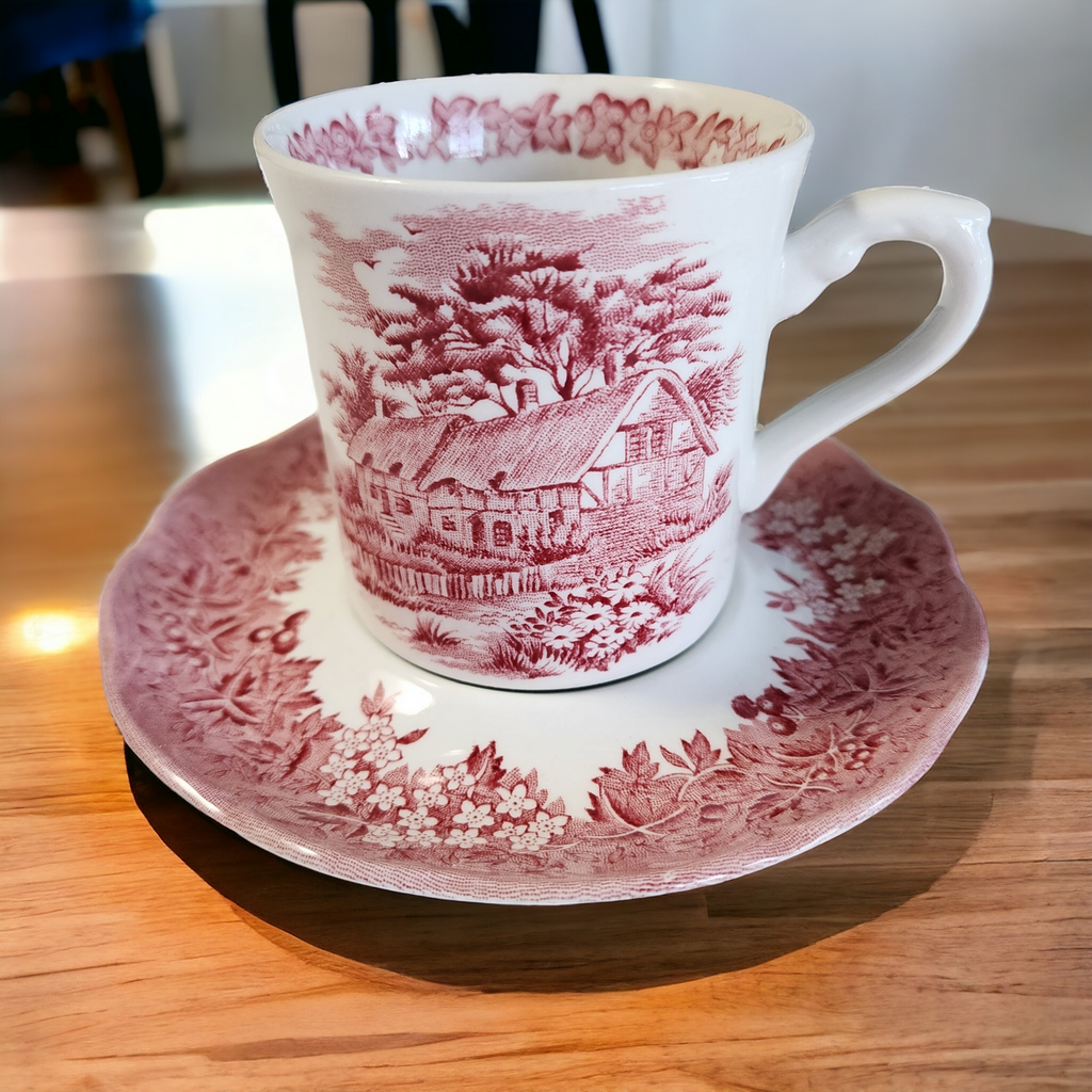 Meakin J & G Romantic England Red Flat Cup & Saucer Set