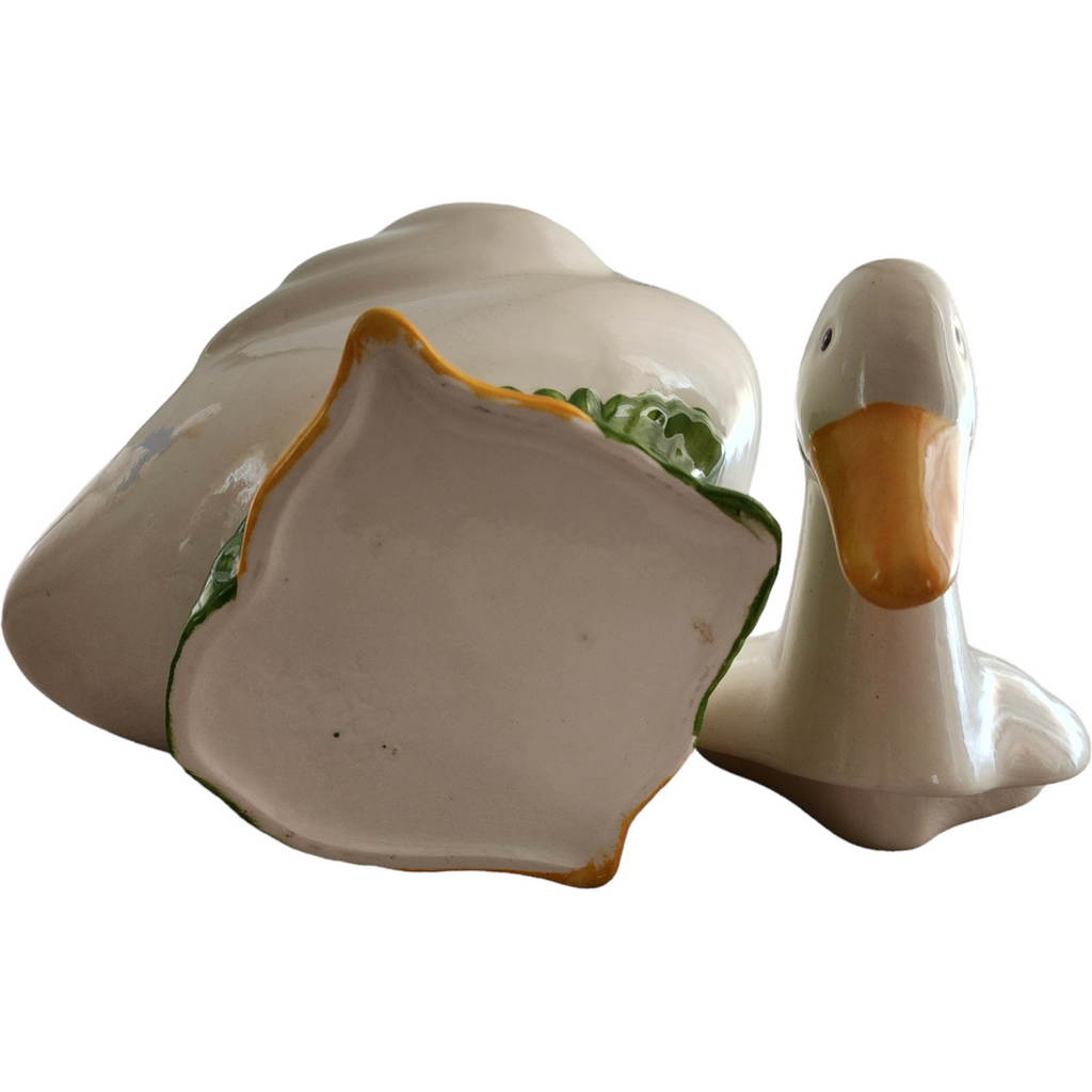 Metlox California Pottery Figural White Goose Shaped Cookie Jar & Lid