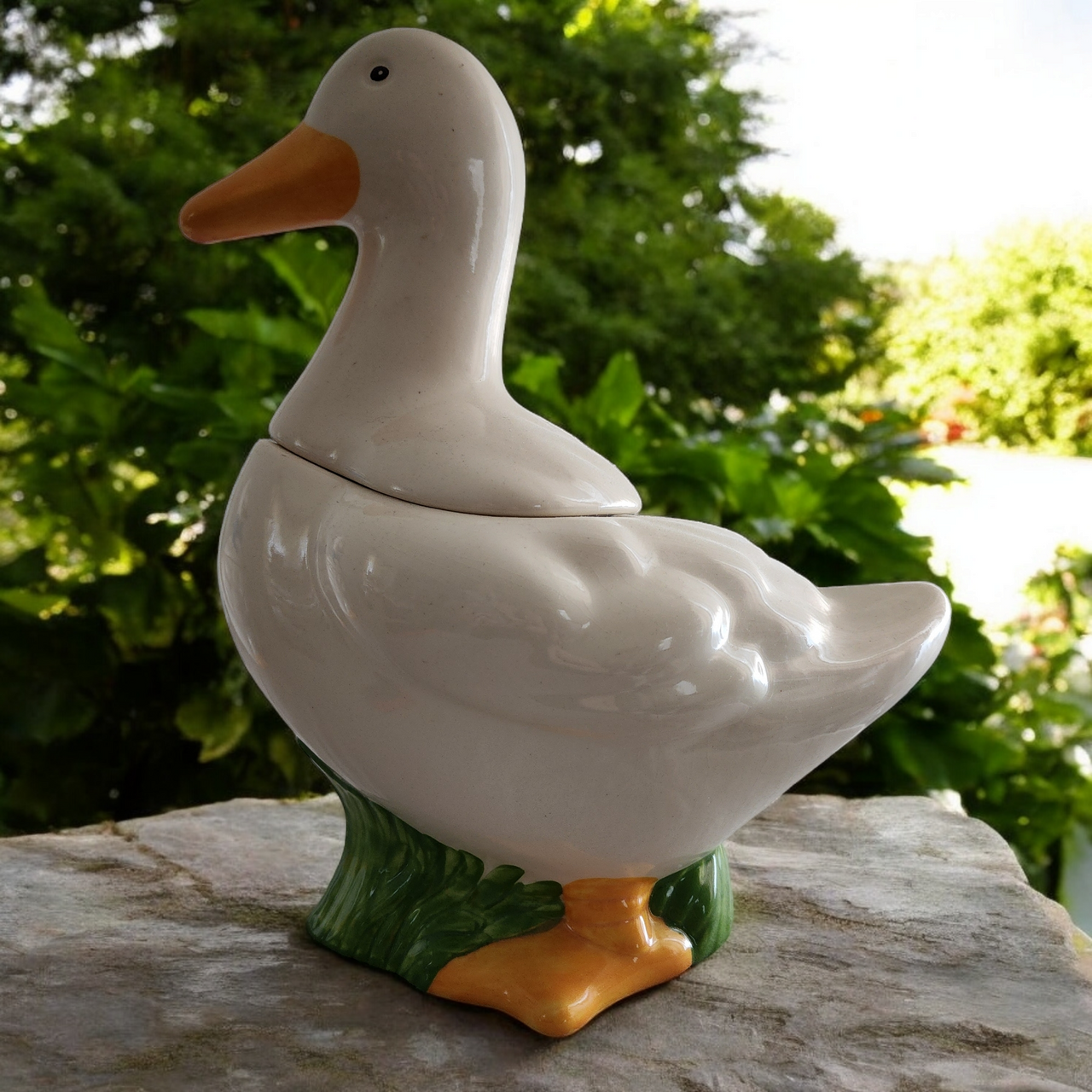 Metlox California Pottery Figural White Goose Shaped Cookie Jar & Lid