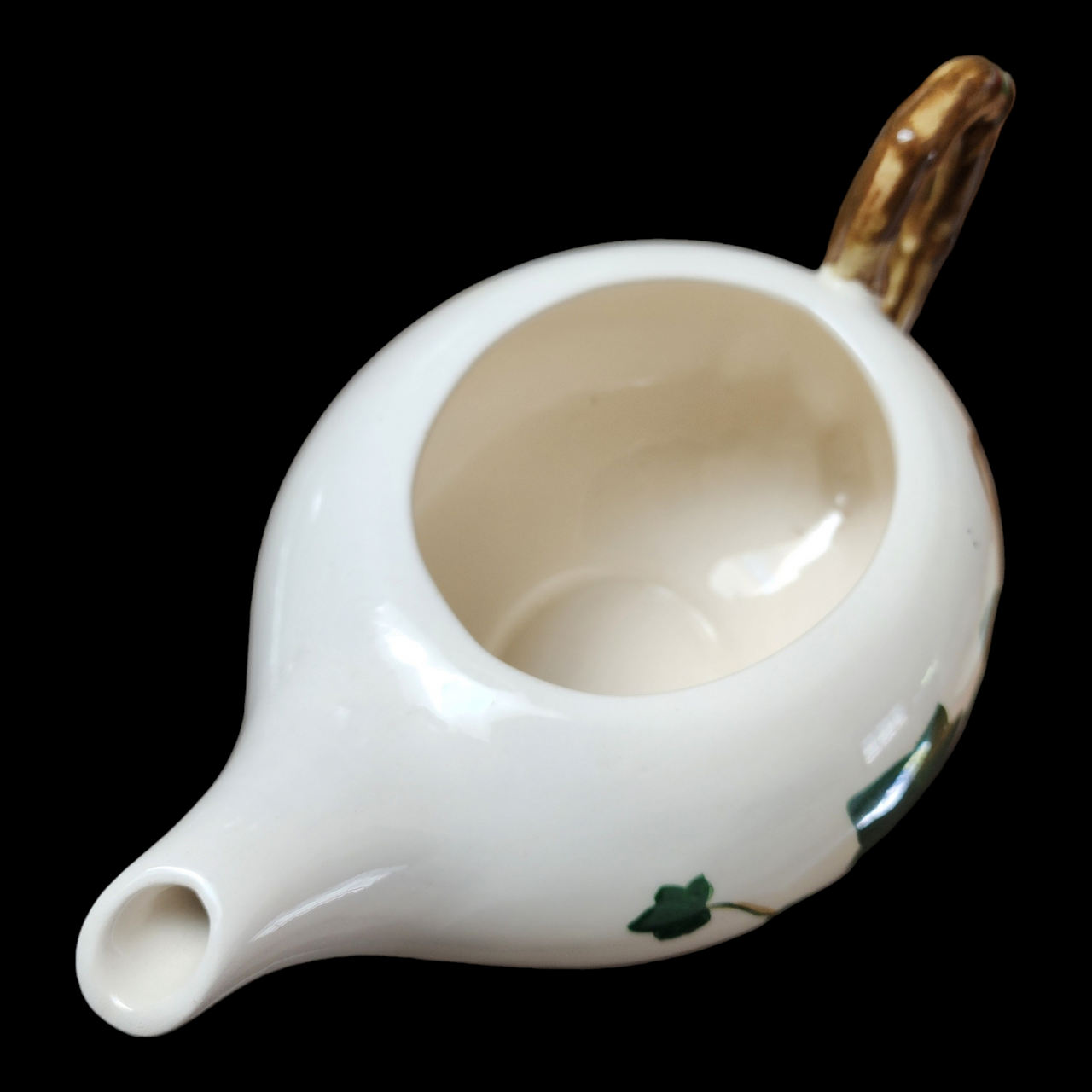 Metlox Poppytrail Vernon California Ivy Teapot & Lid