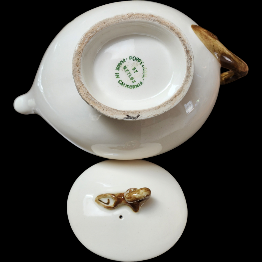 Metlox Poppytrail Vernon California Ivy Teapot & Lid
