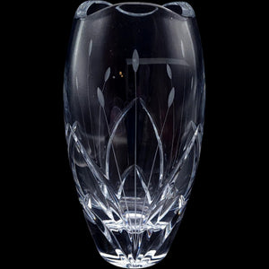 10" Mikasa Crystal Petit Points Etched Cut Glass Crystal Flower Vase