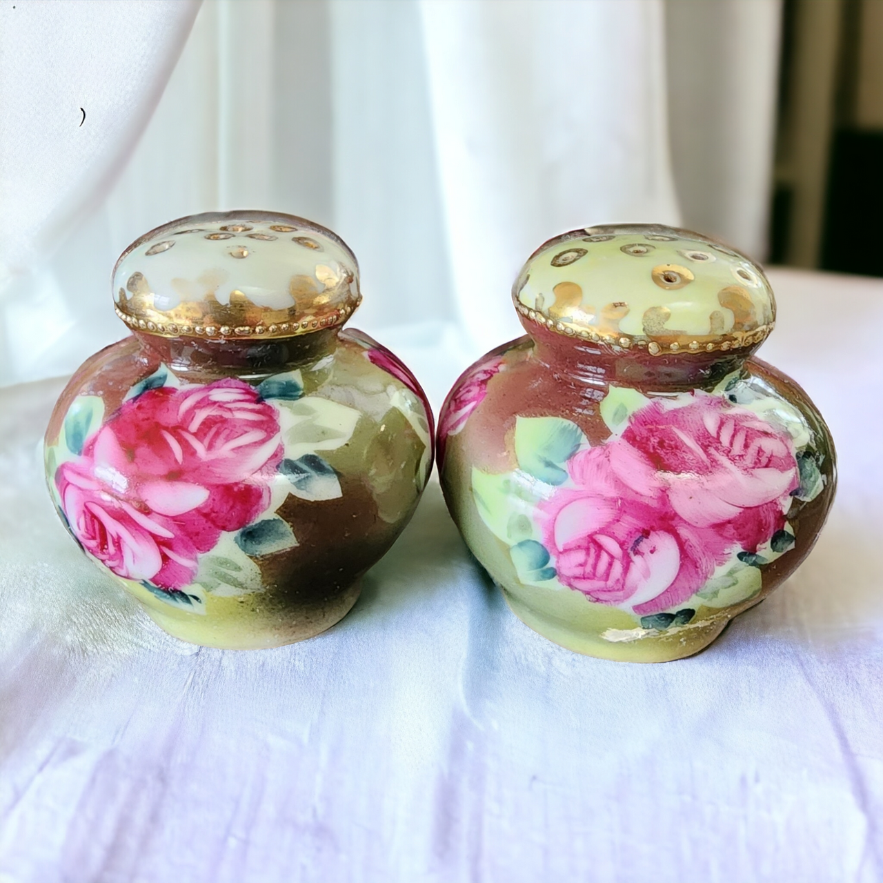 Nippon Hand Painted Green Leaves with Red and Pink Roses Salt & Pepper Shaker Japan