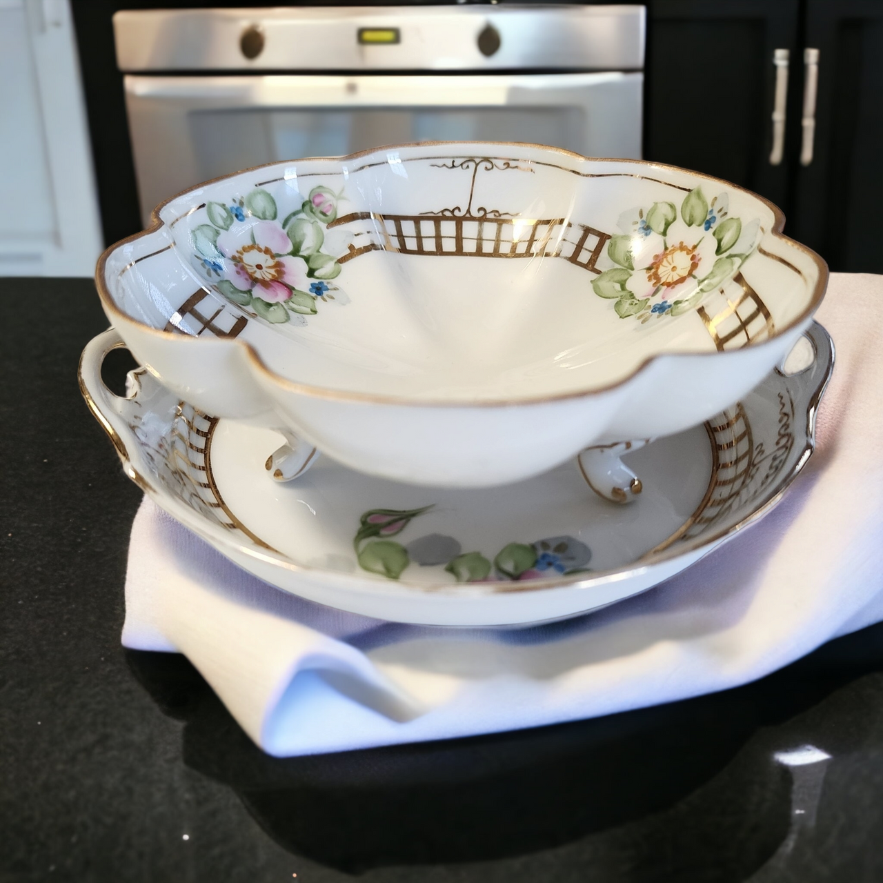 Nippon Pink Flowers Smooth Gold Trim 2Piece Whipped Cream Set