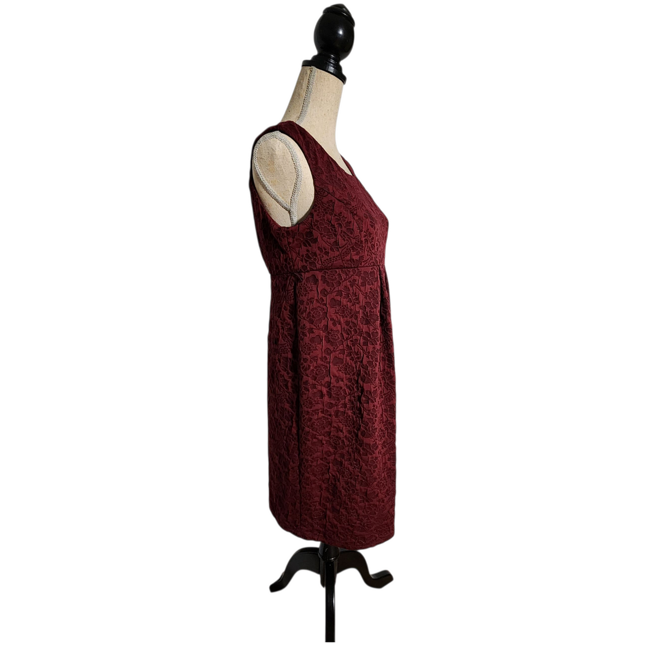 Oh Baby by Motherhood Maternity Dress Medium Burgundy Floral Jacquard Sleeveless Empire Waist