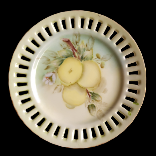 Ucagco Occupied Japan Hand Painted Lemons with Gold Trim Open Edge Plate