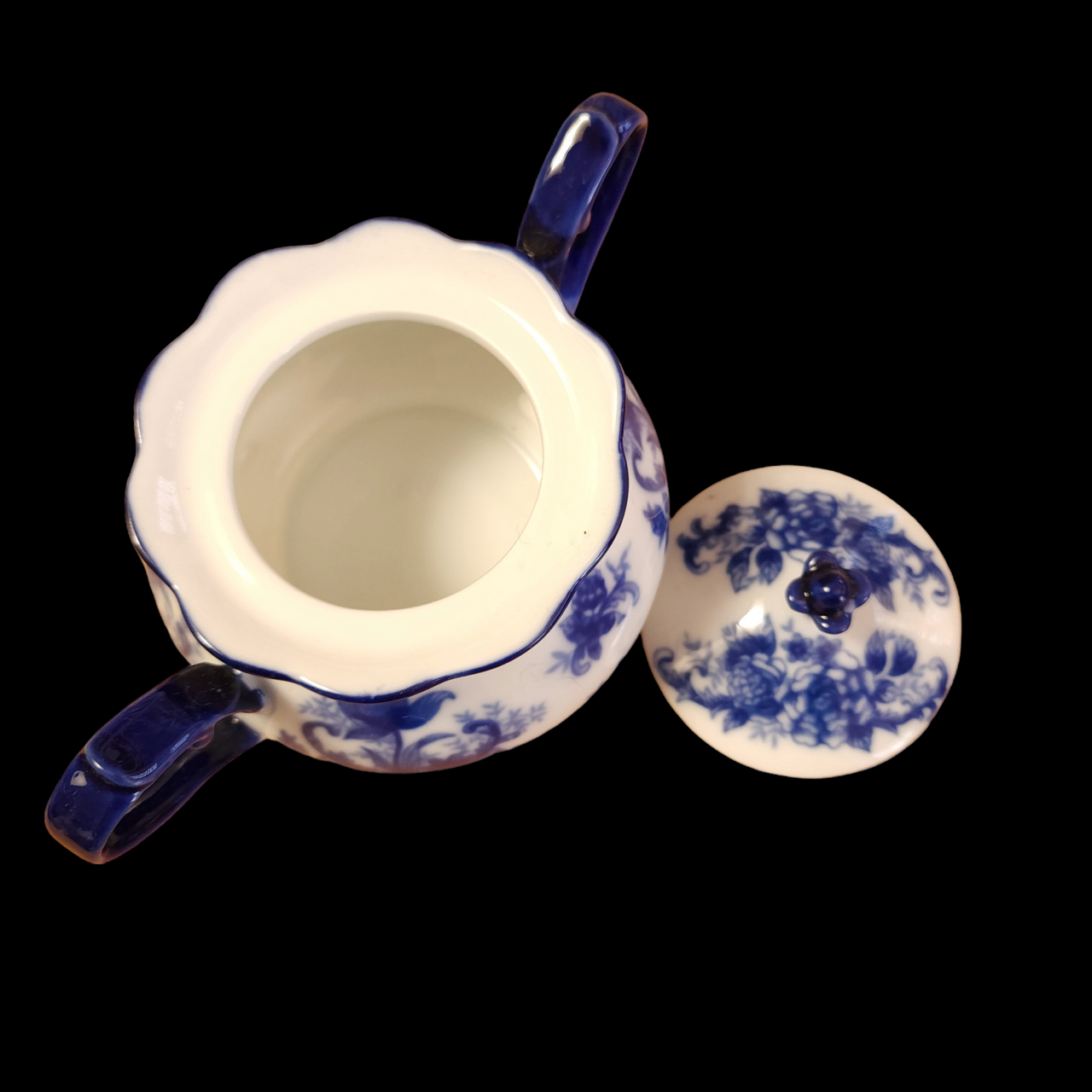 Cracker Barrel Blue And White Sugar Bowl & Lid