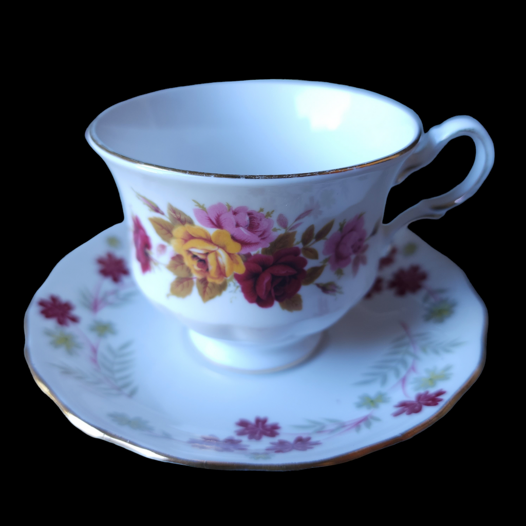 Queen Anne Bone China Footed Cup & Saucer Set 8638