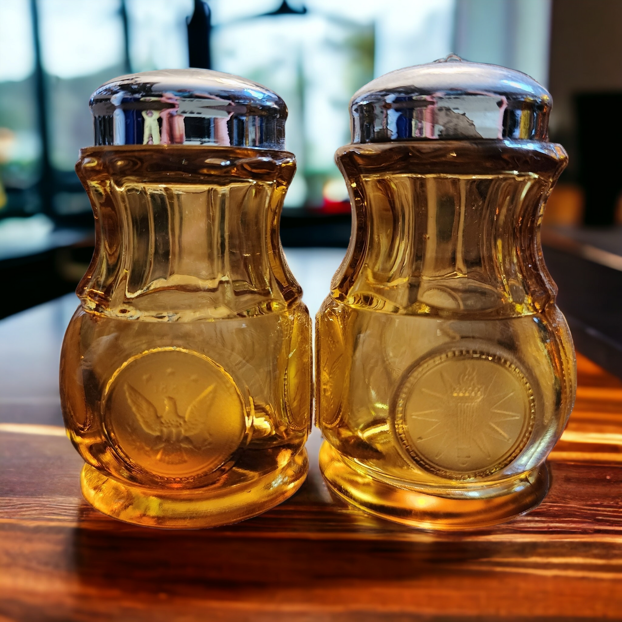 Fostoria Coin Glass Amber Shaker Set with Metal Lids
