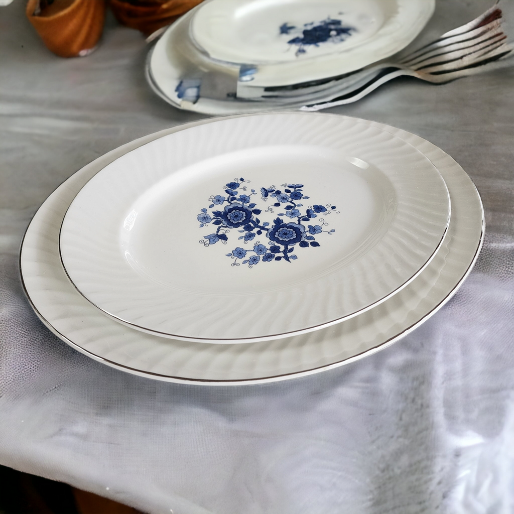 12" Wedgwood Royal Blue Floral Center Swirled Rim Oval Serving Platter