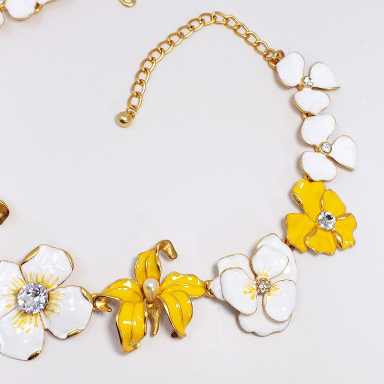 KJL Kenneth Jay Lane Flower Necklace Yellow White Enamel Faux Pearl & Crystals