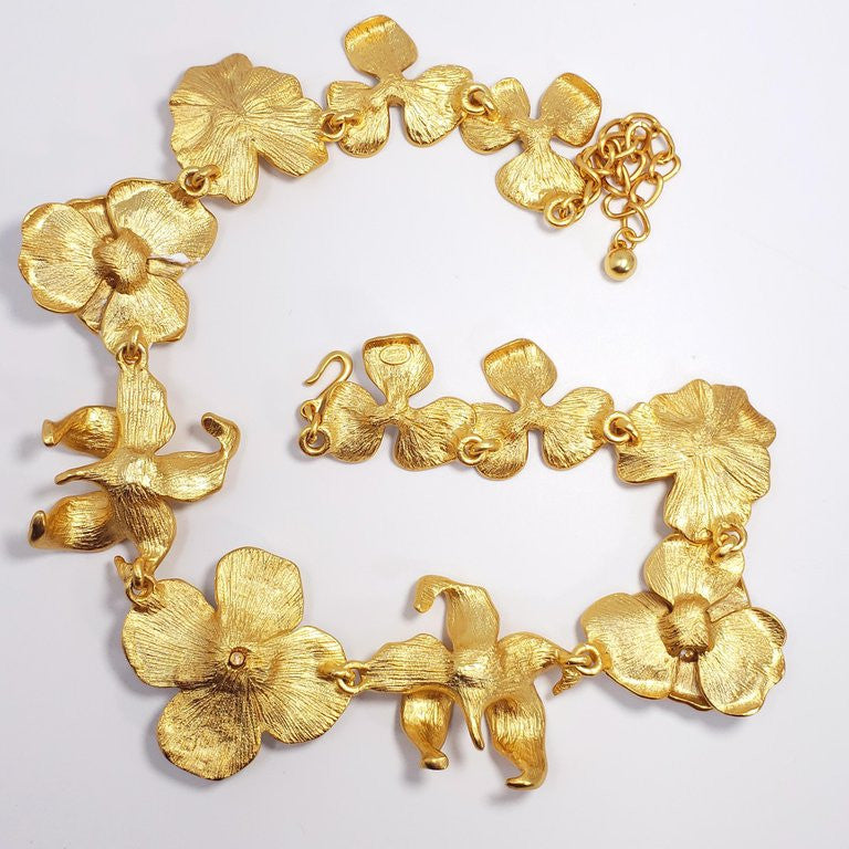 KJL Kenneth Jay Lane Flower Necklace Yellow White Enamel Faux Pearl & Crystals