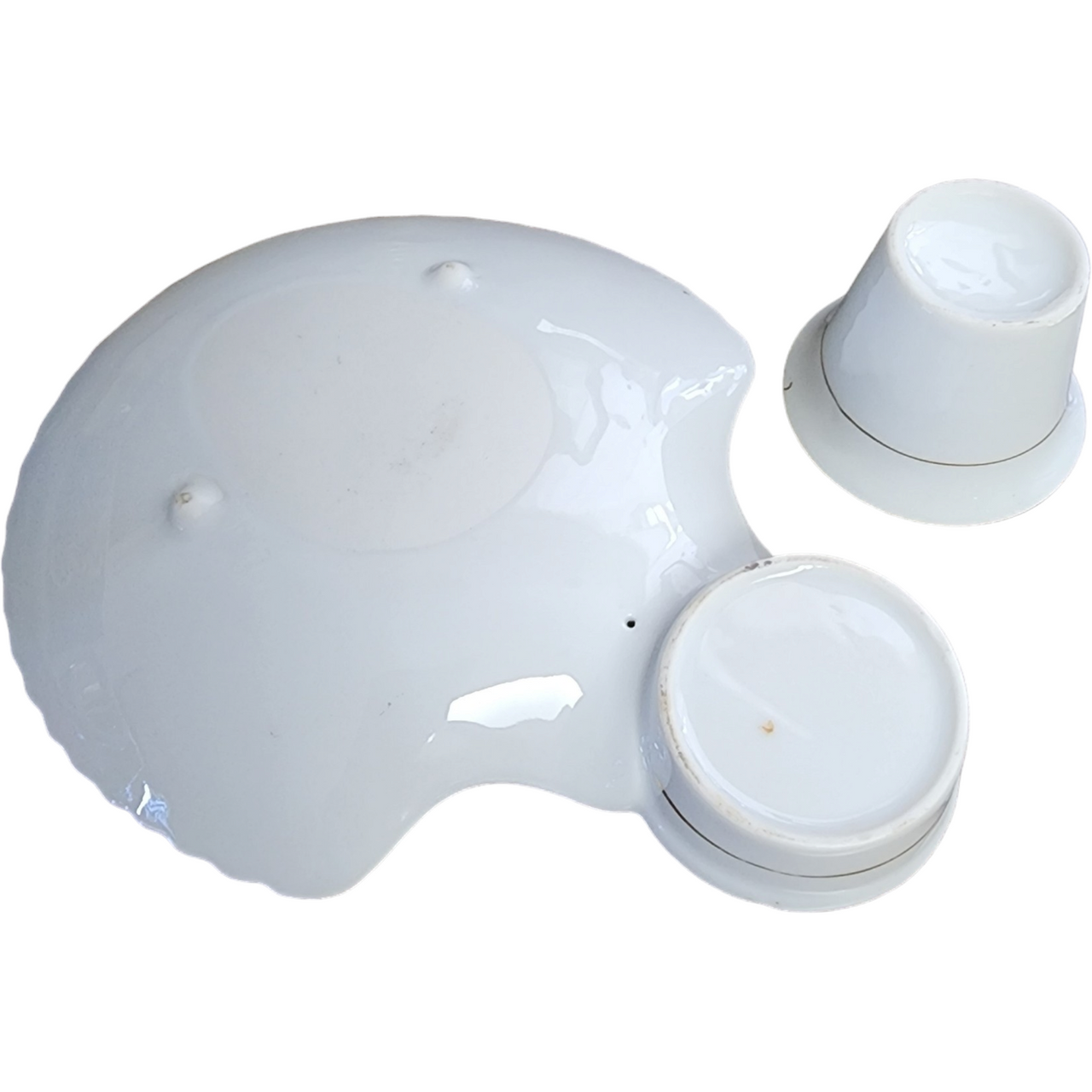Royal Crown Porcelain Shell Shaped Appetizer Server with  Sauce Cup Ramekin