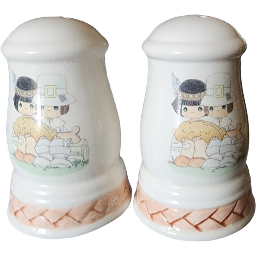 Precious 1990's Moments Thanksgiving Salt and Pepper Shaker