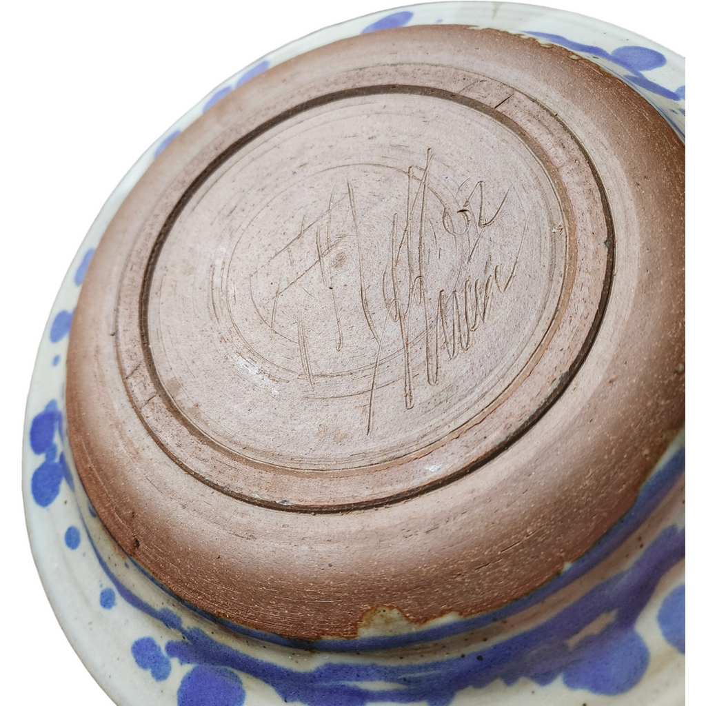 Primitive Harriet Spleth Bellows Pottery Blue and White Round Serving Platter Signed