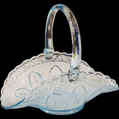 Princess House Capri Textured Sandwich Blue 7" Basket