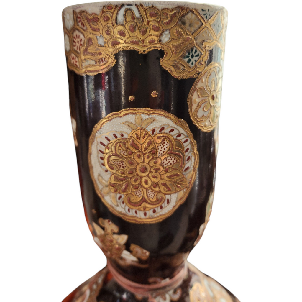 Qianlong Qing Dynasty Lotus Butterfly Motif Gold Gilded Porcelain Vase