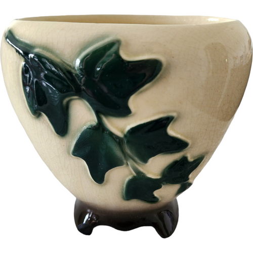 Royal Copley Green English Ivy Leaf Footed Planter