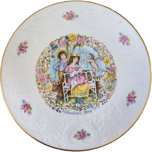 Royal Doulton "If I Loved You" Valentines Day Plate No Box