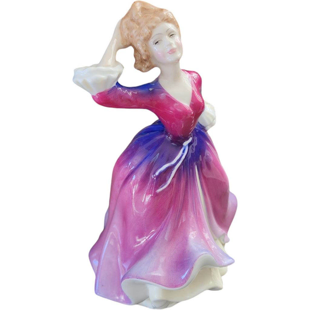 Royal Doulton Pretty Petites Ladies Melissa Figurine HN2467 No Box