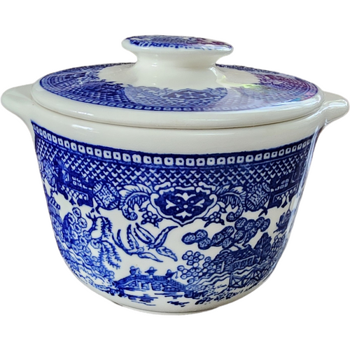 Royal USA Blue Willow Sugar Bowl & Lid
