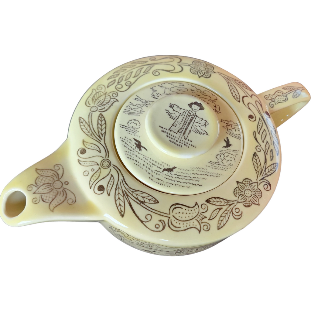 Royal USA Bucks County Brown Colonial Farm Scene On Yellow Teapot & Lid 4 Cups