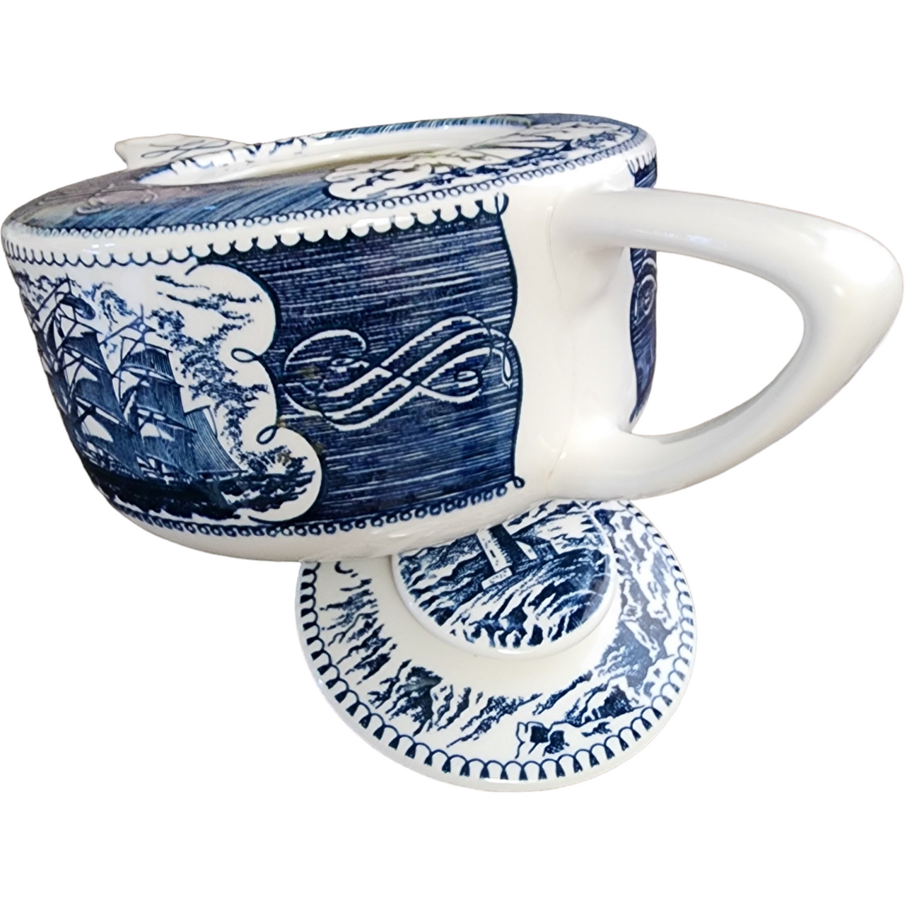 Royal USA Currier and Ives Blue Teapot & Lid