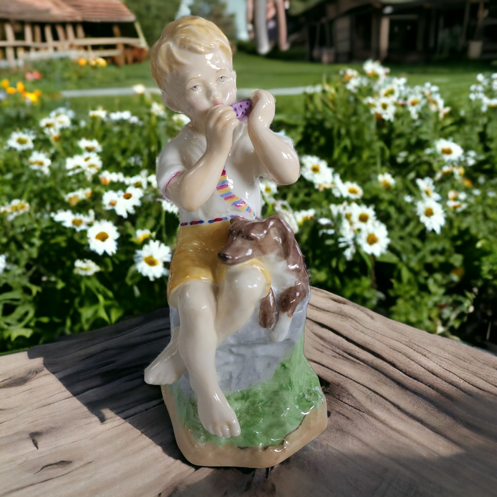 Royal Worcester By Freda Doughty Months of The Year June Figurine No Box